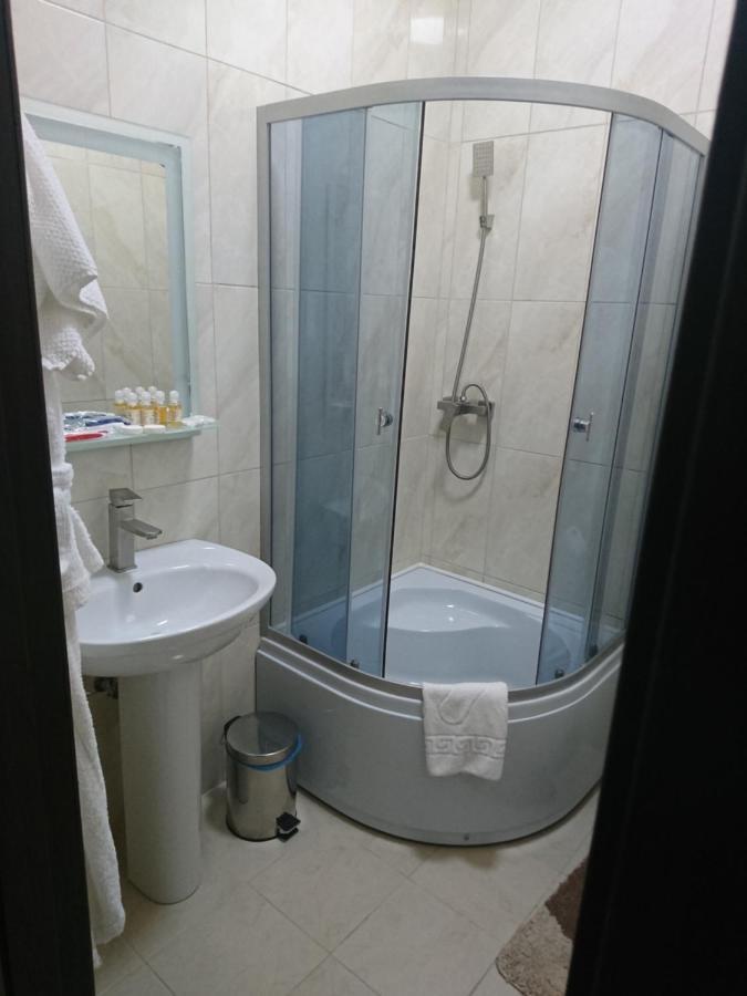 Mishel Plus Hotel Kharkiv Exterior photo